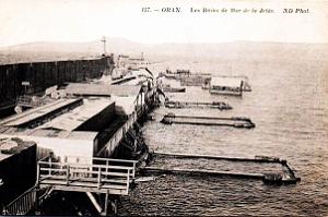 Oran - Les Bains de Mer de la Jetee